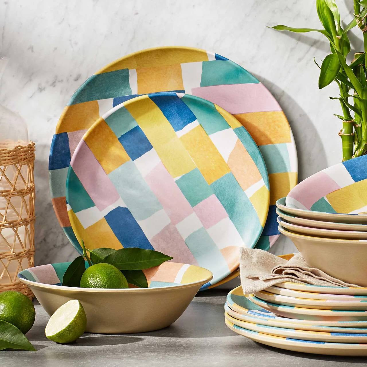 (PREORDER) Member's Mark 18-Piece Bamboo Melamine Dinnerware Set (Colorblock)