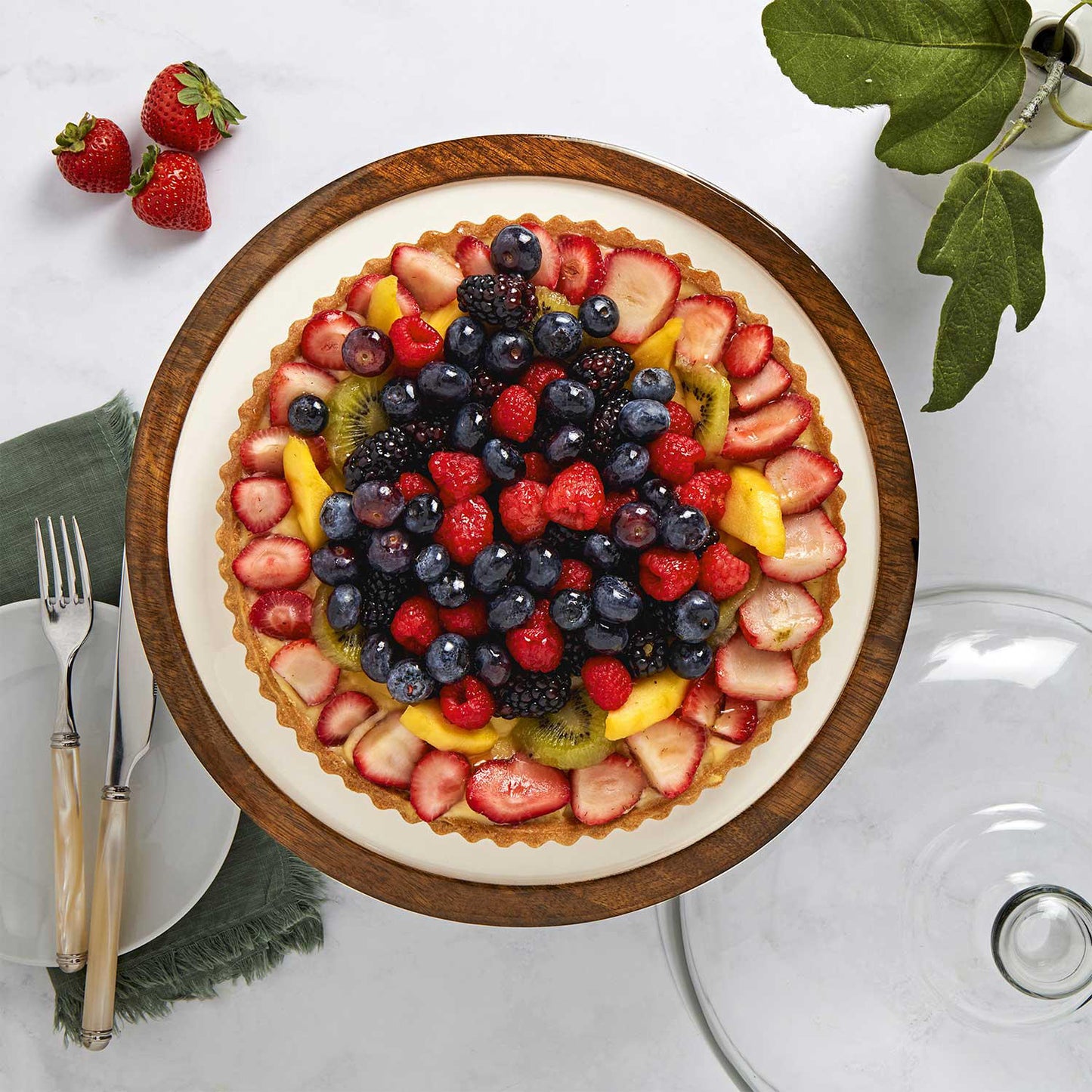 (PREORDER) Member's Mark Mango Wood Cake Stand with Glass Dome Lid