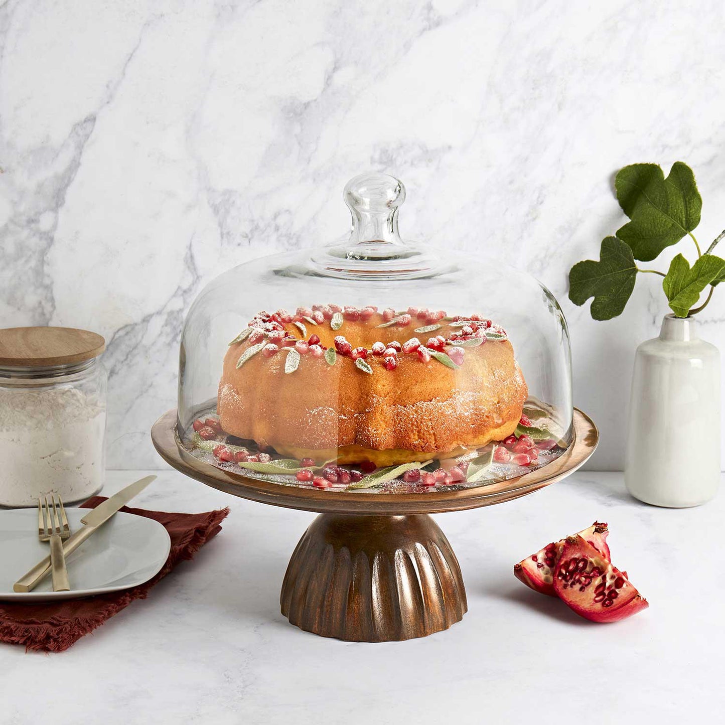 (PREORDER) Member's Mark Mango Wood Cake Stand with Glass Dome Lid