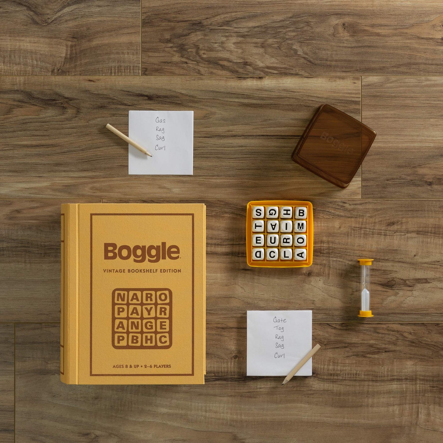 (PREORDER) WS Game Company Boggle Vintage Bookshelf Edition