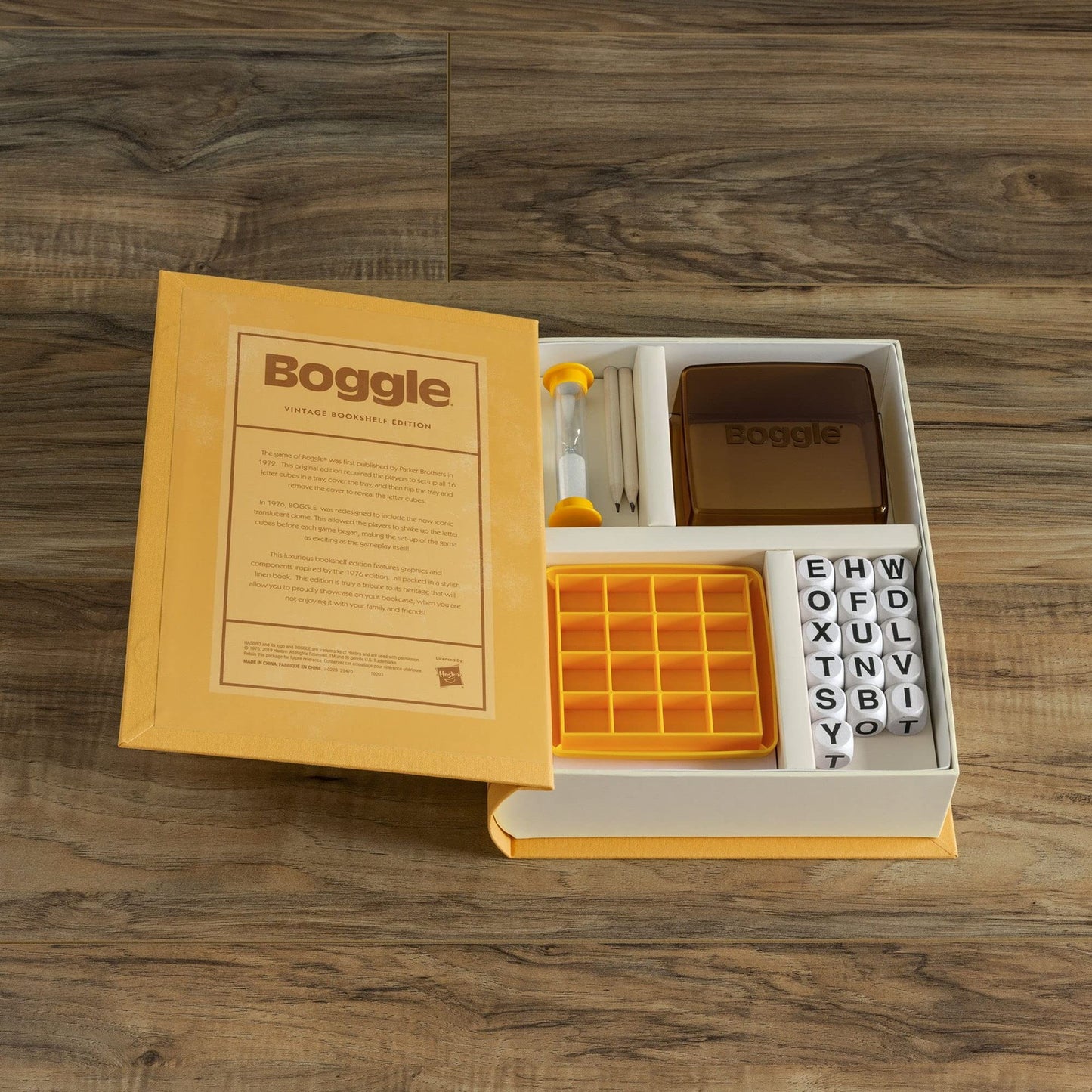 (PREORDER) WS Game Company Boggle Vintage Bookshelf Edition