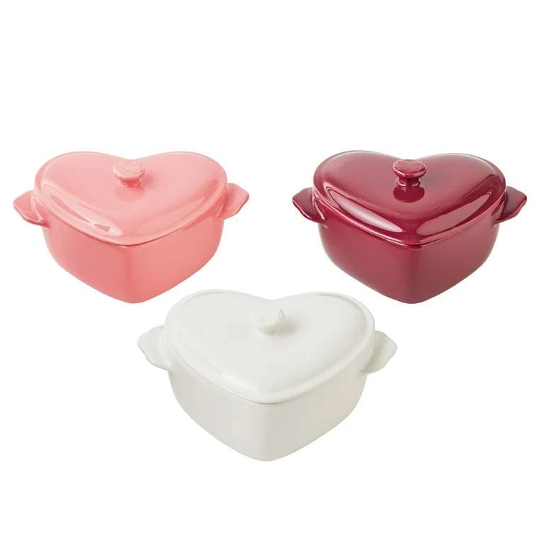 (PREORDER) The Pioneer Woman 6.45" 3-Piece Mini Hearts Ceramic Baking Dish with Lid
