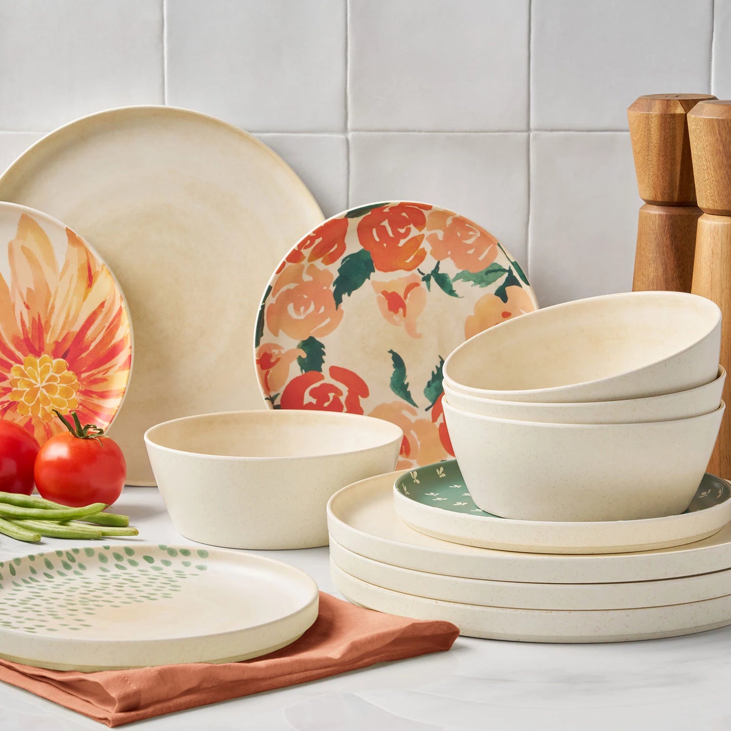 Member's Mark Bamboo Melamine 12-Piece Dinnerware Set